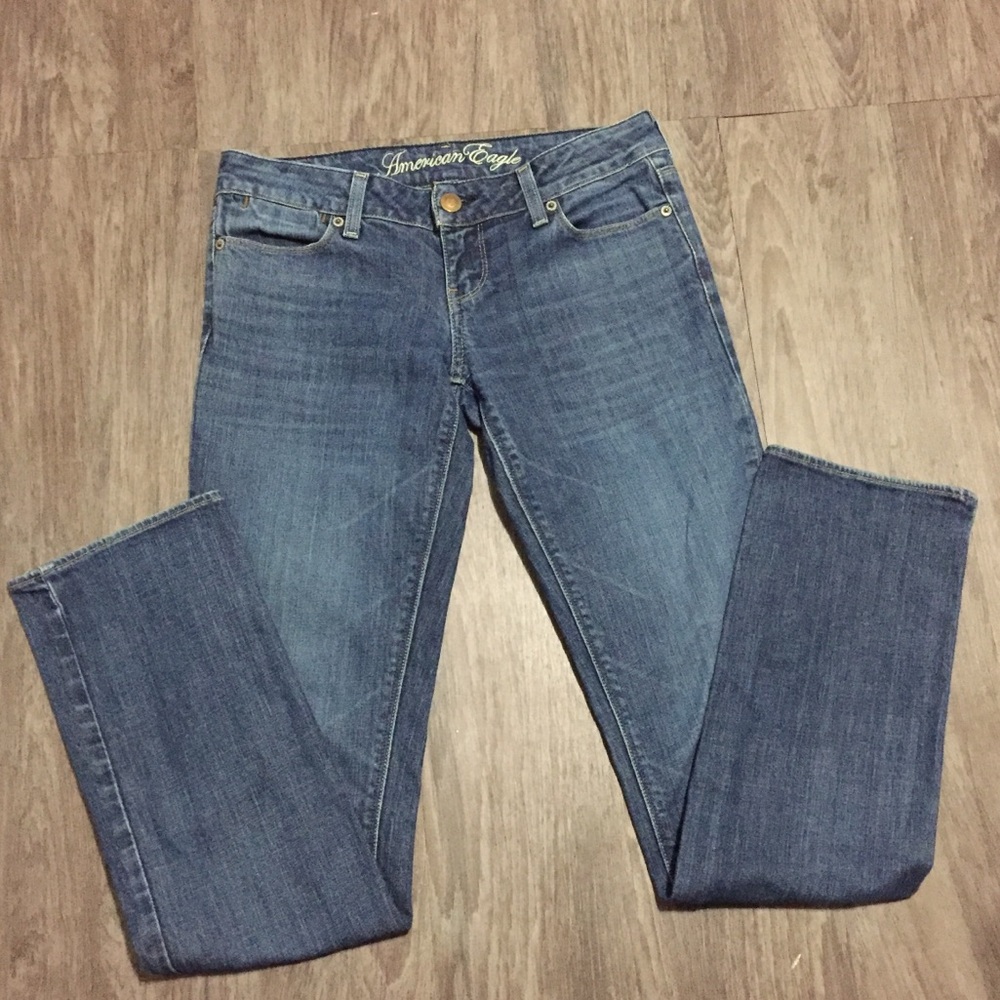 American Eagle Straight Cut Jeans- 4 LONG